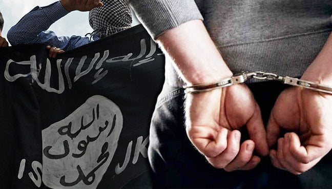 Singapore arrests 2 police over plan to join Syria conflict