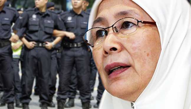 wan-azizah