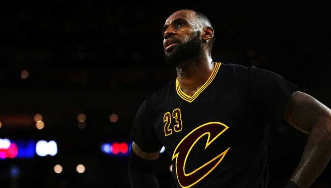 Cavaliers mull starting Shumpert in Game 3