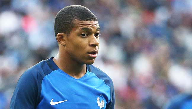 Arsenal bid £123.3m for top 18-year-old attacker Arsenal bid £123.3m for top 18-year-old attacker