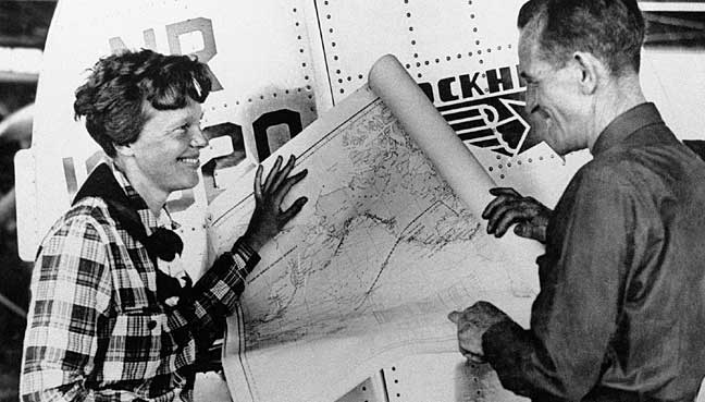 Possible Amelia Earhart Pic May Show She Survived Flight
