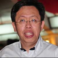 Dr Sim Kui Hian