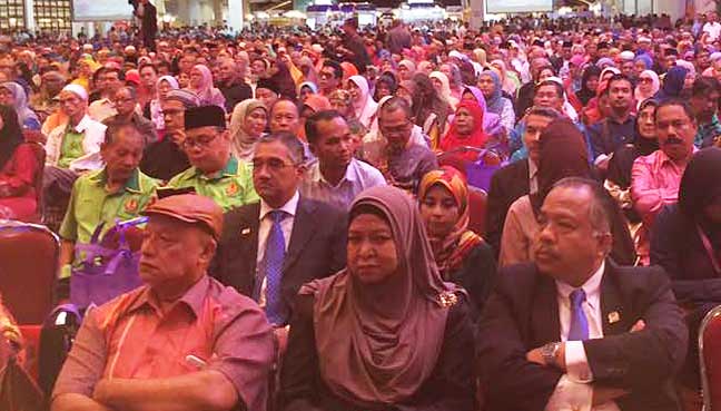 perhimpunan-pesara-ahmad-zahid-hamidi-1-3