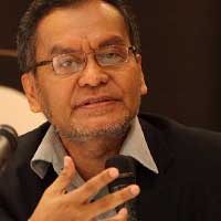 We will develop the country differently, with better efficiency. We will reduce corruption and wastage, says Amanah's Dzulkefly.