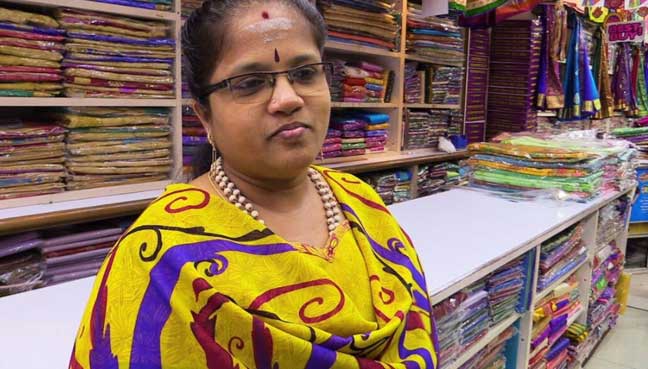 P Lokaswary berkata perniagaan nampak menurun tahun ini berbanding tahun-tahun sebelumnya.