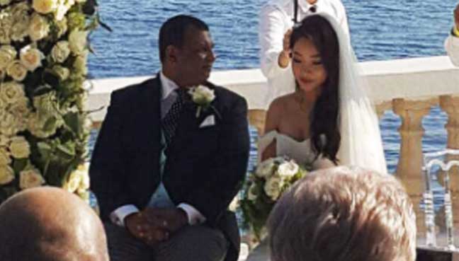 Tony Fernandes Kahwin Teman Wanita Korea Di Perancis