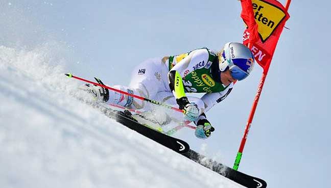 Switzerland's Feuz wins World Cup downhill in Lake Louise Switzerland's Feuz wins World Cup downhill in Lake Louise