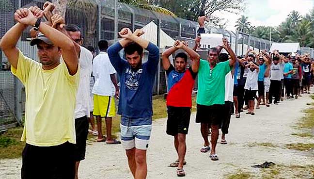 NZ rules out resettlement of Manus refugees without Australia's support NZ rules out resettlement of Manus refugees without Australia's support