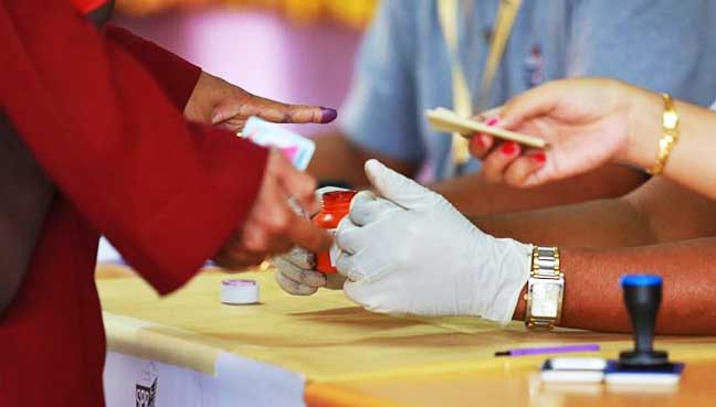 mengundi-election-dakwat