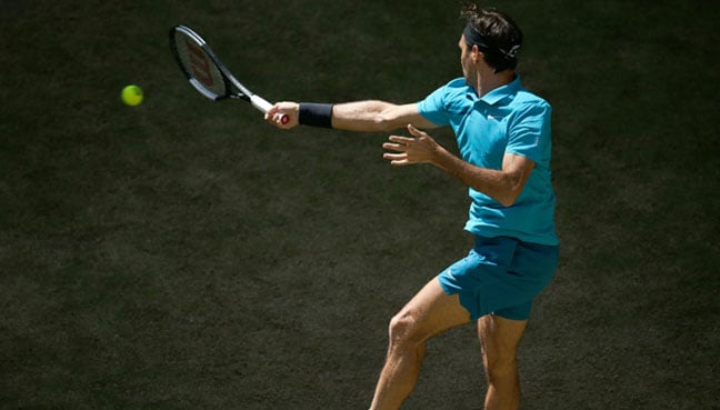 Roger Federer advances to semifinals of Gerry Weber Open