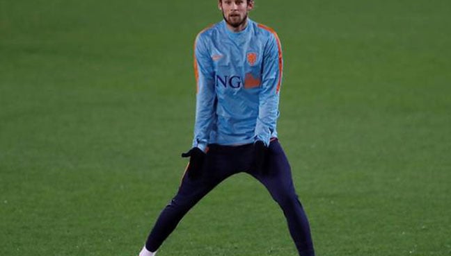 Ajax agree deal with Man Utd for Blind Ajax agree deal with Man Utd for Blind