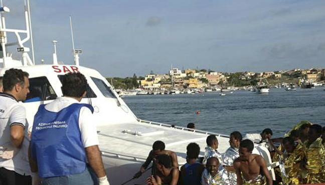 Over 1,200 migrants rescued off Spanish coast in two days