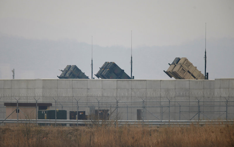 Washington approves plane, missile sale to South Korea
