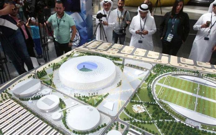 Qatar bina stadium Piala Dunia 2022 atas tanah etnik ditindas | Free