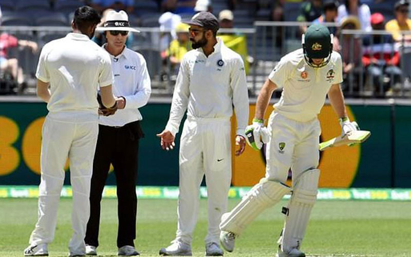 Sunil Gavaskar happy with India's balanced side for MCG Test Sunil Gavaskar happy with India's balanced side for MCG Test