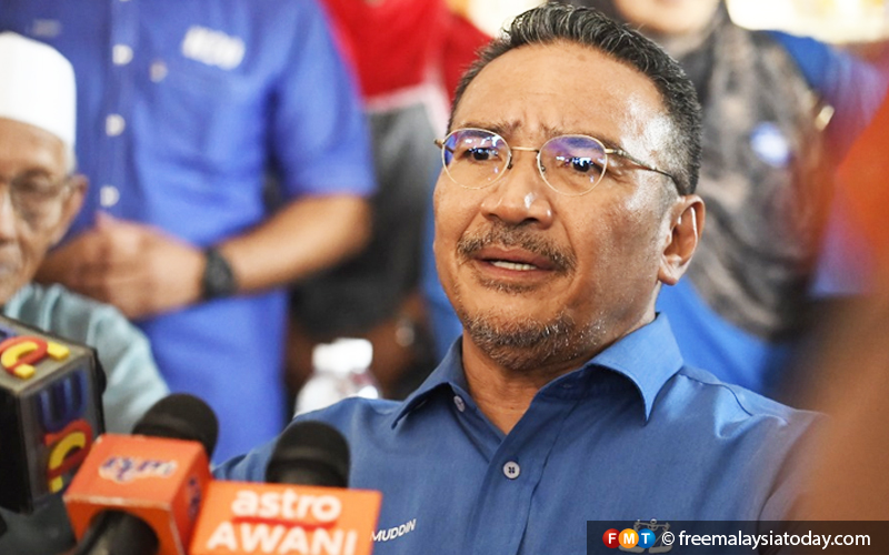 Hishammuddin Gambar Bersama Zahid Najib Matikan Spekulasi Keluar Umno Free Malaysia Today Fmt