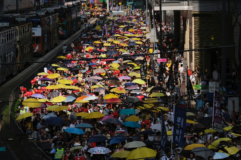 Thousands protest against China extradition law Thousands protest against China extradition law