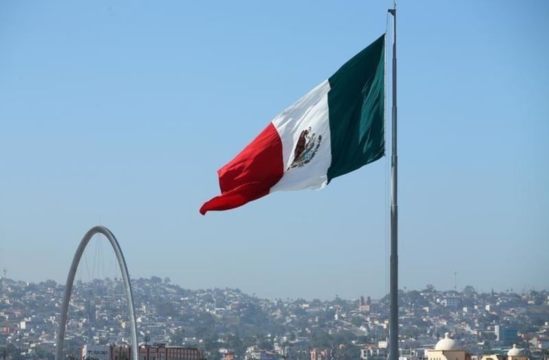 Attackers raid family party, kill 13 in Mexico
