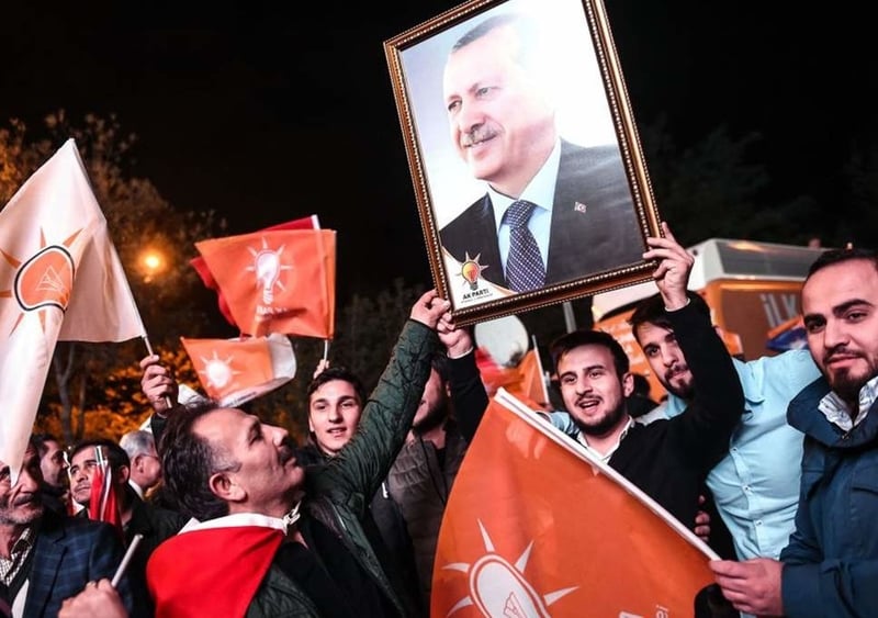 Turkey's main opposition mayor candidate in Istanbul demands mandate