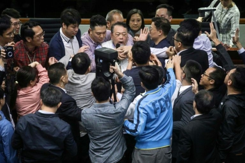 Politicians brawl in Hong Kong as extradition law debate turns ugly Politicians brawl in Hong Kong as extradition law debate turns ugly