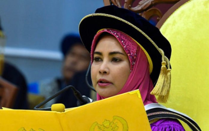 Terengganu sultanah not required to be in witness box ...