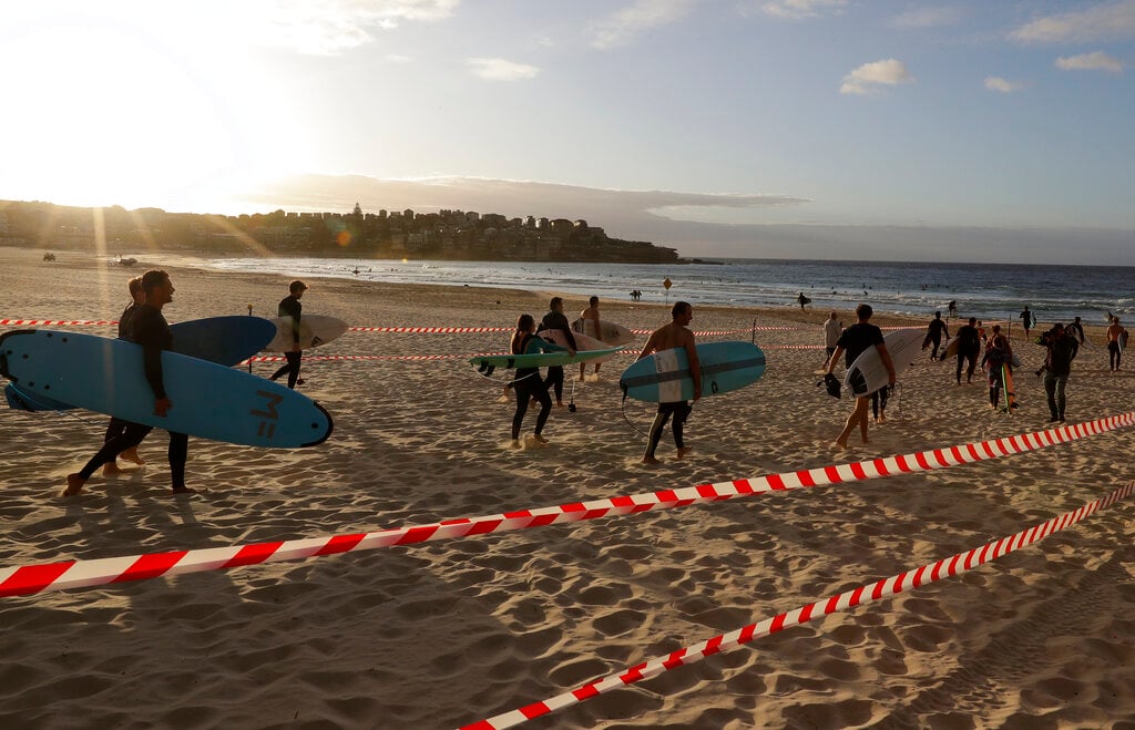 Australia flexibiliza sus restricciones al reabrir playas y permitir visitas a domicilio 1 Australia permits home visit as virus lockdown eases | Free ...