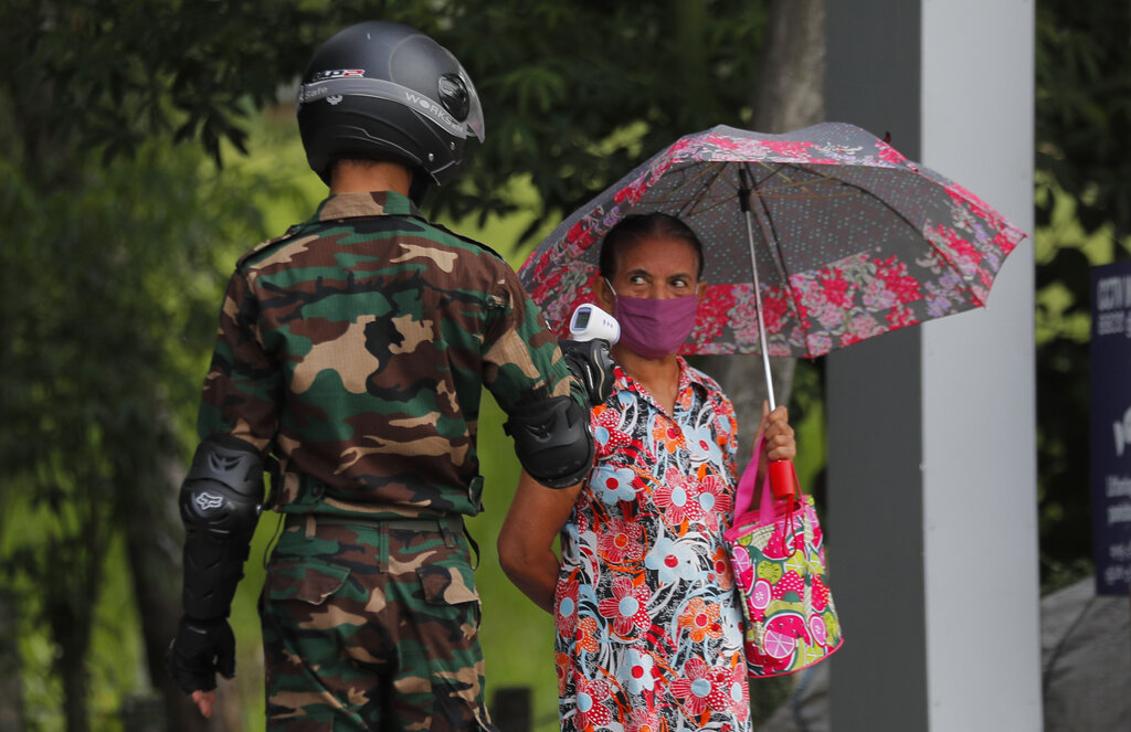 sri-lanka-appeals-to-govt-workers-to-donate-may-salary-free-malaysia
