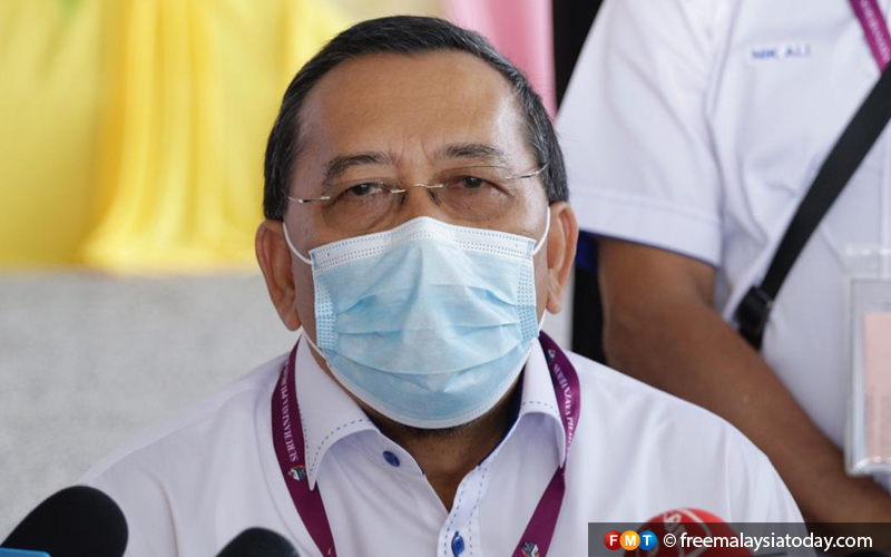 Pengerusi SPR harap sekatan untuk PRN Johor dilonggarkan 3 Pengerusi SPR harap sekatan untuk PRN Johor dilonggarkan