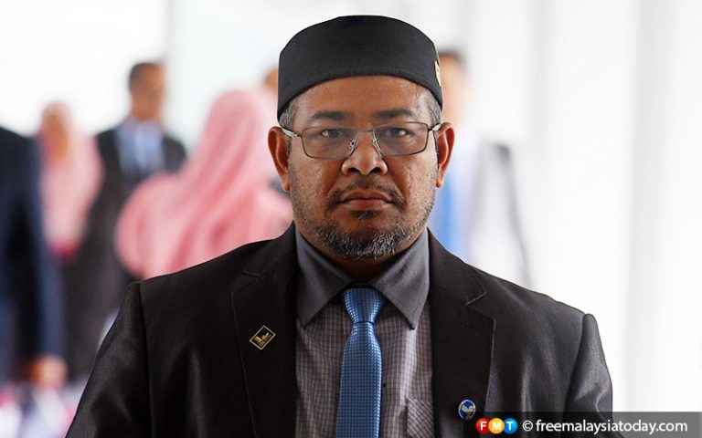 WARTAWAN RASMI LAMAN REFORMASI: Khairuddin 'mengadap ...