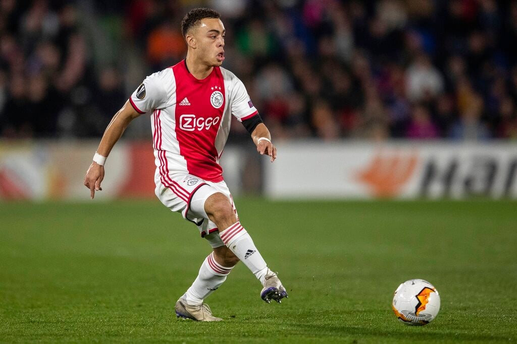 Barcelona signs US defender Dest from Ajax | Free Malaysia ...