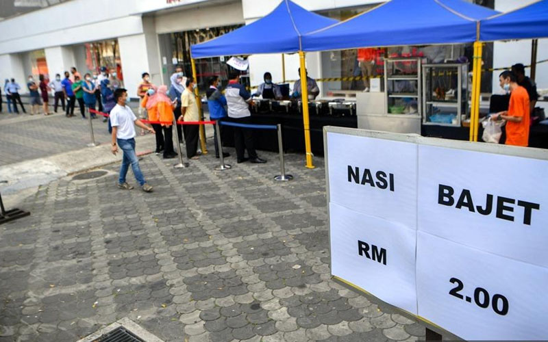 5 Star Hotel In Melaka Sells Rm2 Lunch Packs To Stay Afloat Free Malaysia Today Fmt