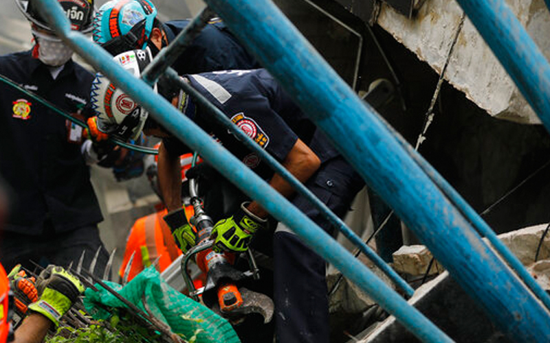 4 penyelamat antara 5 maut dalam runtuhan bangunan di Thailand