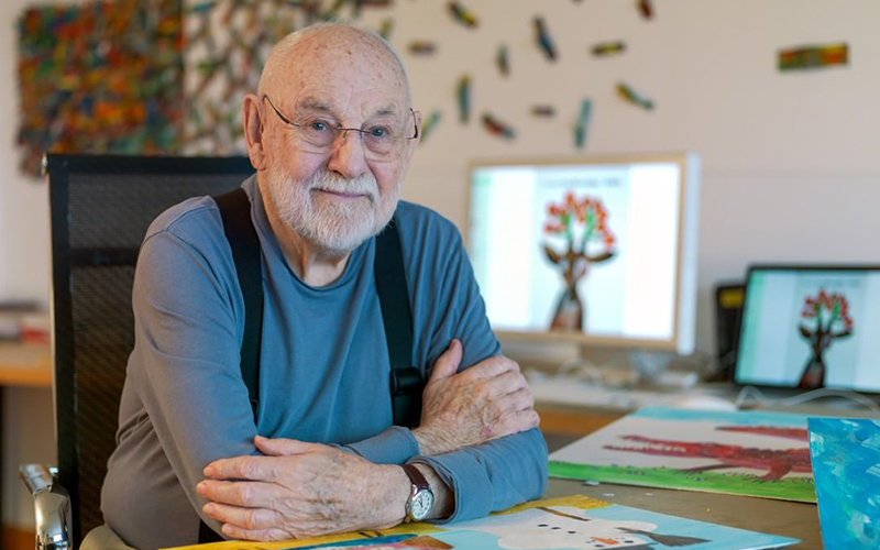 Author of 'Very Hungry Caterpillar' Eric Carle dies at 91