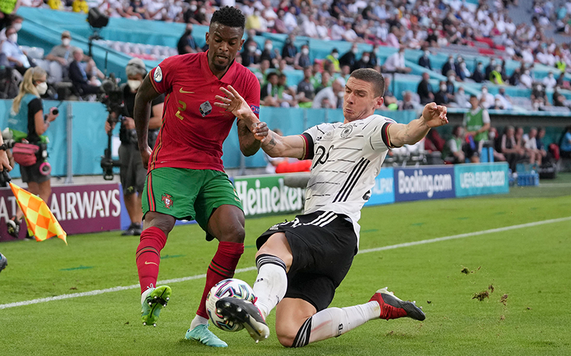 Sepanyol diikat Poland, Jerman tewaskan Portugal 4-2 Sepanyol diikat Poland, Jerman tewaskan Portugal 4-2