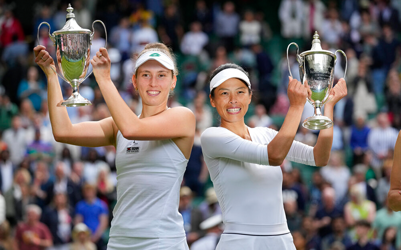 Image: https://s3media.freemalaysiatoday.com/wp-content/uploads/2021/07/Belgiums-Elise-Mertens-left-and-Taiwans-Su-Wei-Hsieh-AP-11.07.2021.png
