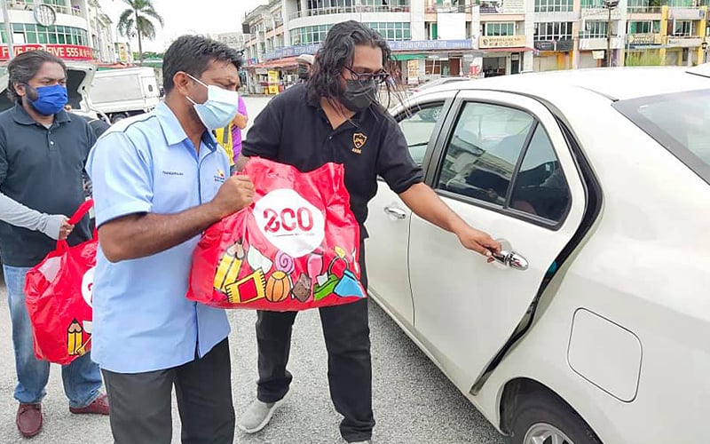 Samaritan ehailing drivers to provide food aid in Johor Bahru next