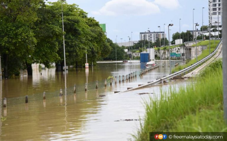 Banjir di Lembah Klang mula surut, kata bomba  Free Malaysia Today (FMT)