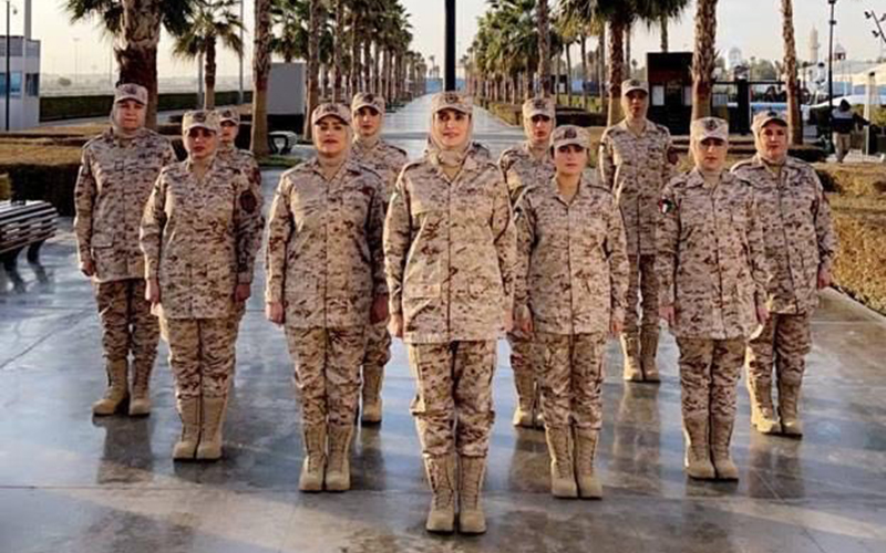 Kuwait army allows women in combat roles, but without guns Free