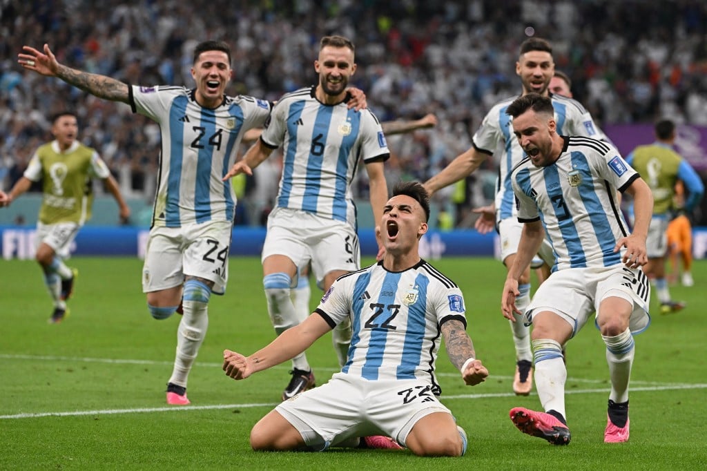 Argentina beat Dutch on penalties to reach semifinals 3 Argentina beat Dutch on penalties to reach semifinals