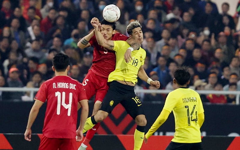Malaysia suffer first defeat in AFF Cup to Vietnam 3 Malaysia suffer first defeat in AFF Cup to Vietnam