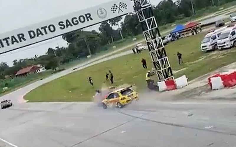 Penonton maut dirempuh kereta lumba di Litar Dato’ Sagor 3 Penonton maut dirempuh kereta lumba di Litar Dato’ Sagor