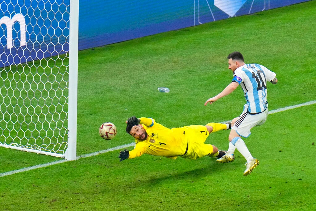 ‘French didn’t mention this’: Ref hits back at final criticism 3 ‘French didn’t mention this’: Ref hits back at final criticism